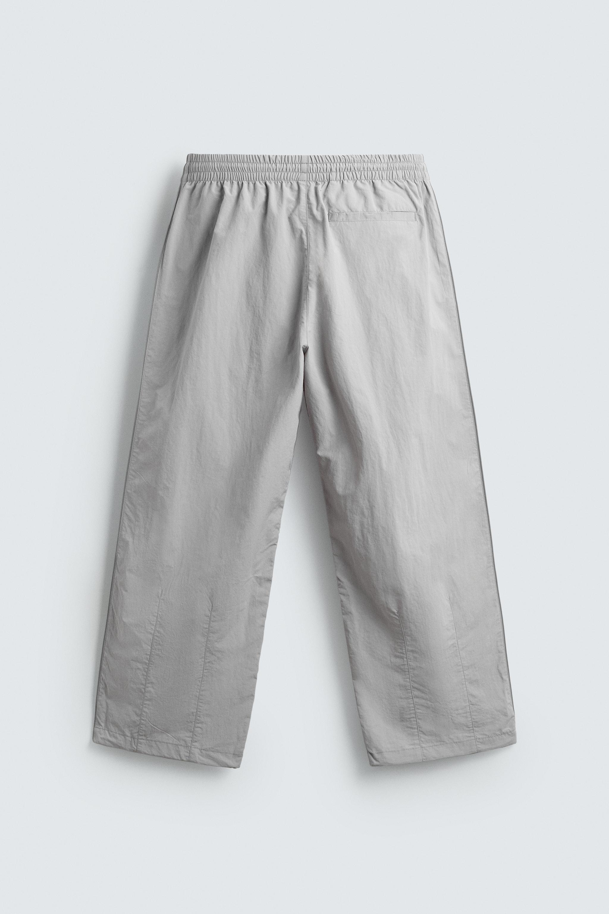 PANTALON JOGGER TECHNIQUE À BANDES CONTRASTE